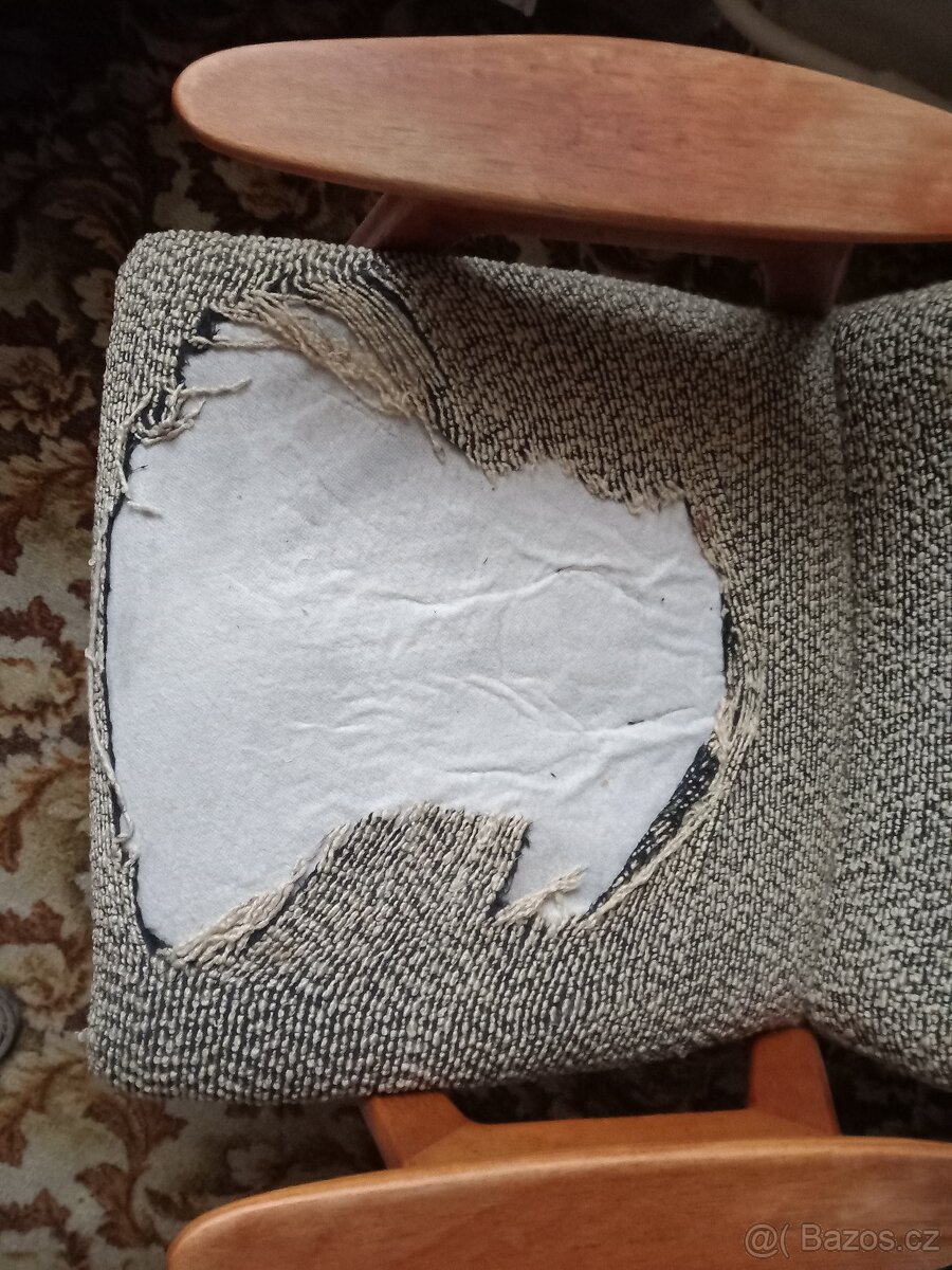 staré židle, taburet, křeslo - 8