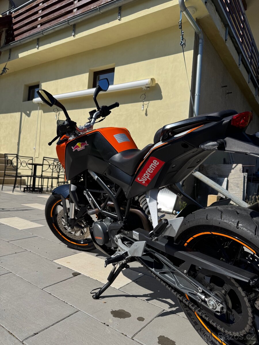 KTM Duke 125 - 8