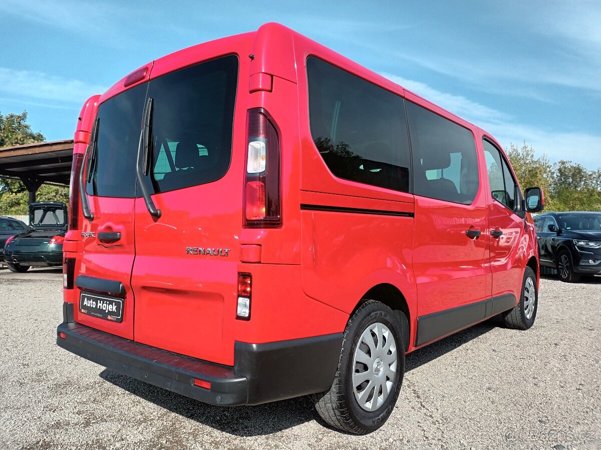 Renault Trafic 1.6dCi 70kW 8-míst ČR DPH - 8