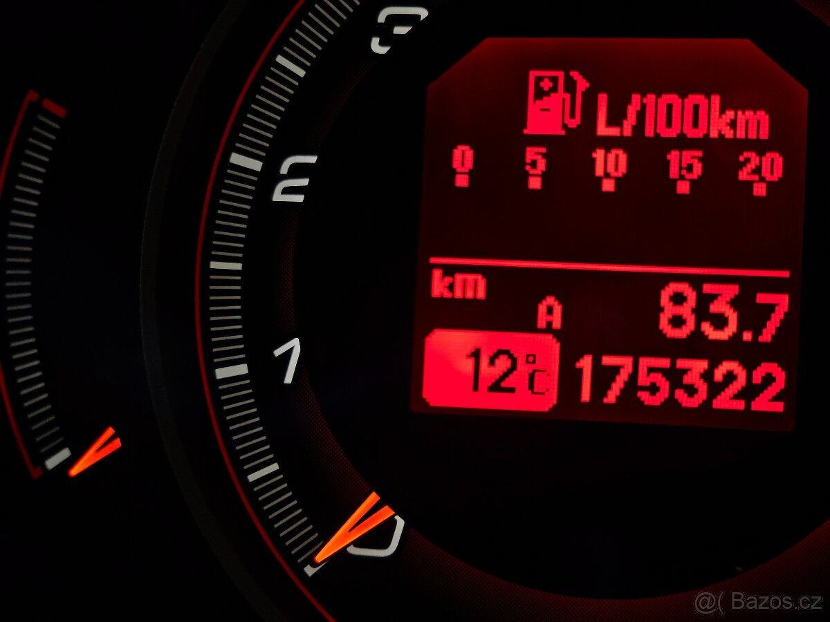 Honda Civic, 2.0 Type-R 148 kW - 8