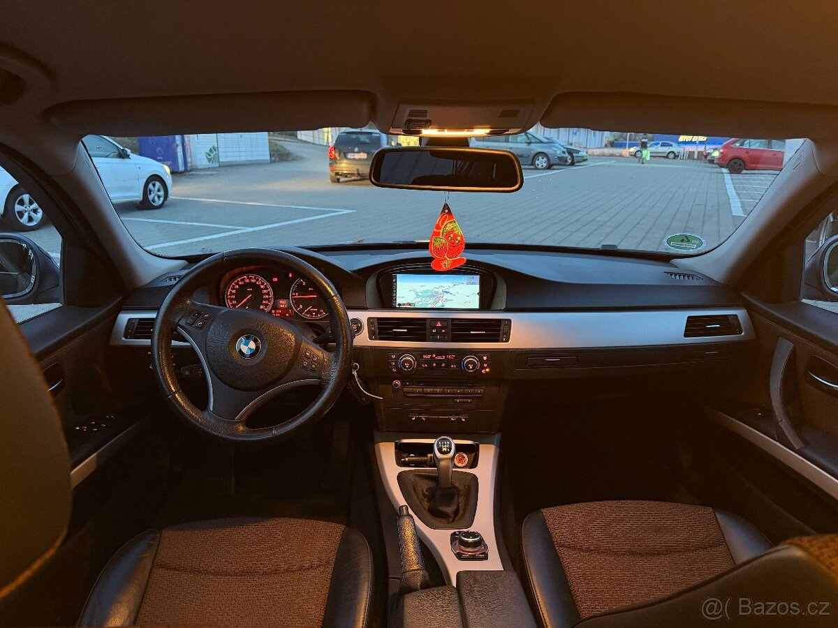 BMW E91 320d 130 kW – M paket – 2010 - 8