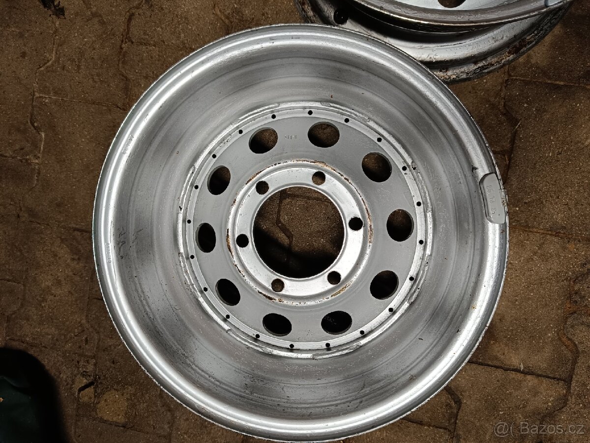 Plechové disky 6x139,7 R15 - 8