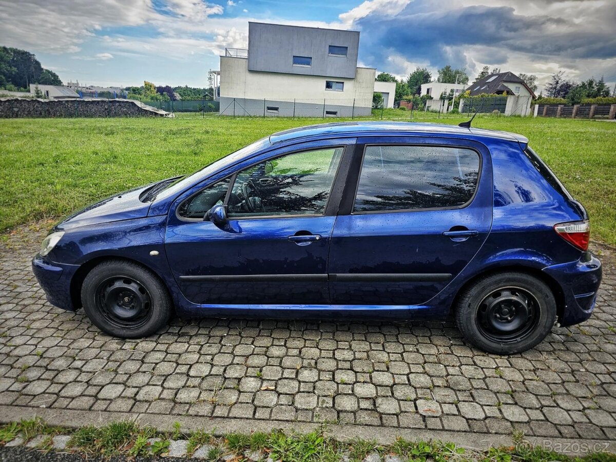 PEUGEOT 307 2.0 HDI 66 KW - 8