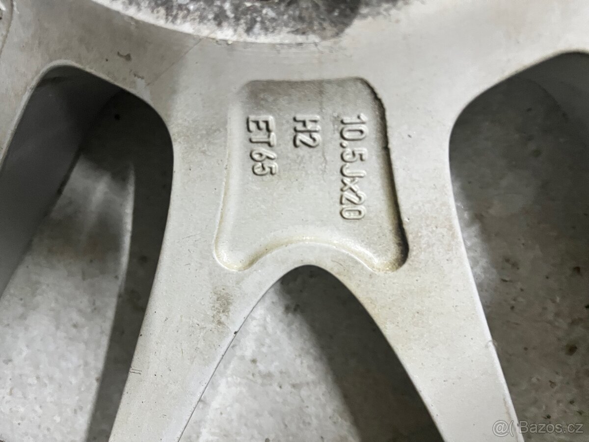 Alu kola 5x130 R20 original Porsche - 8