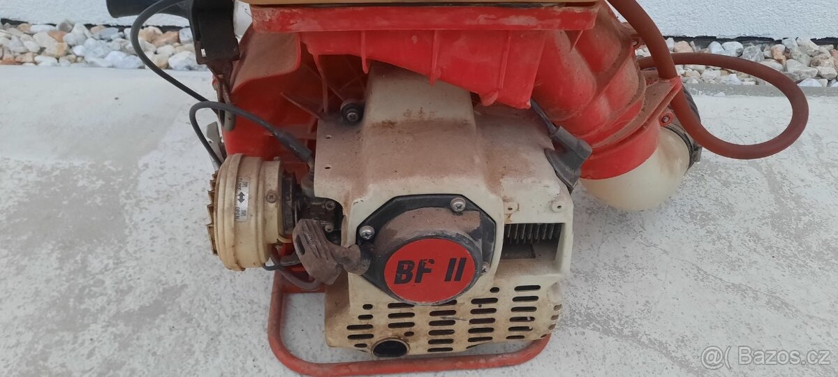 Benzínový postřikovač - 8