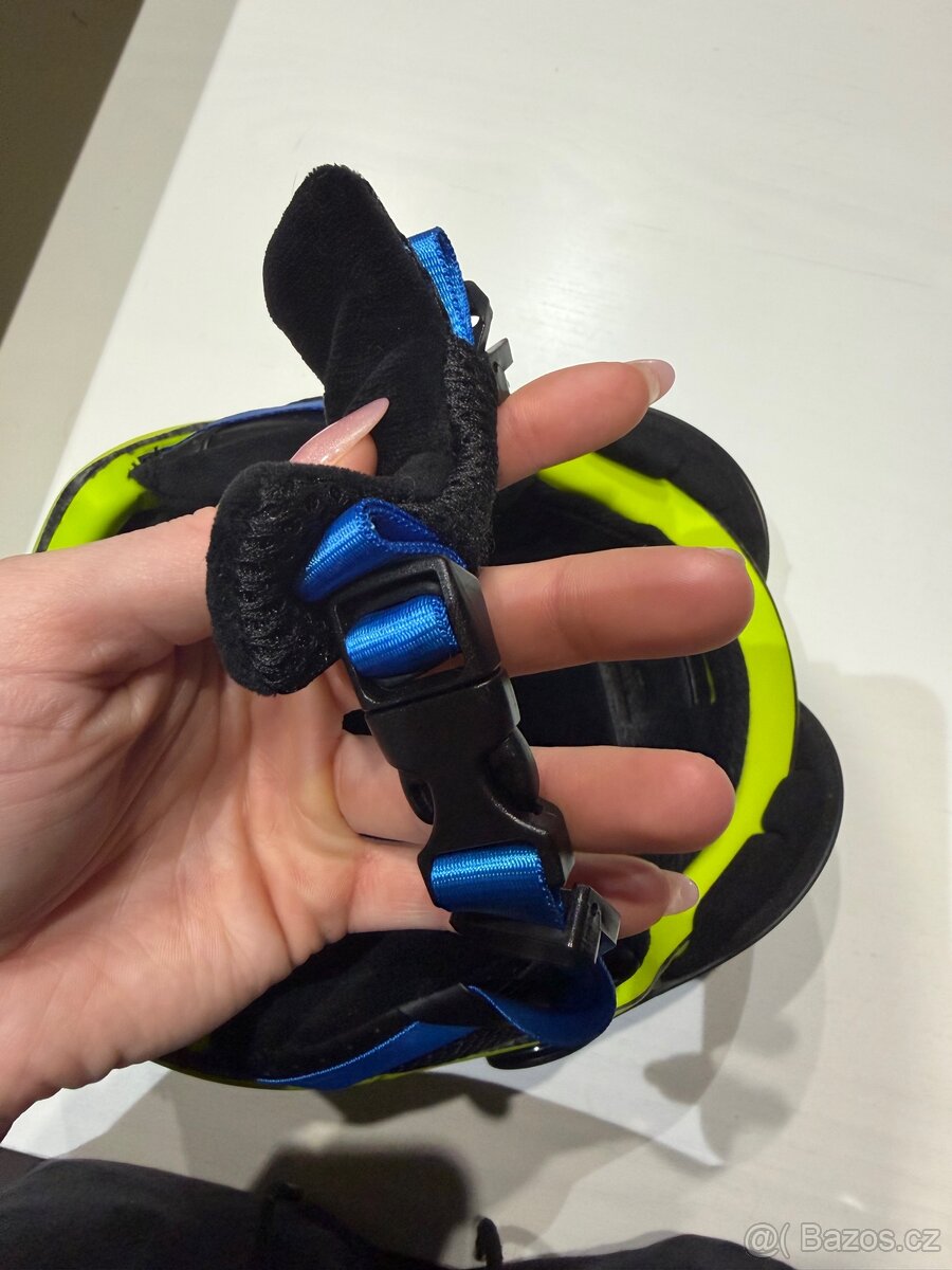 Lyžařská přilba ETAPE - 8