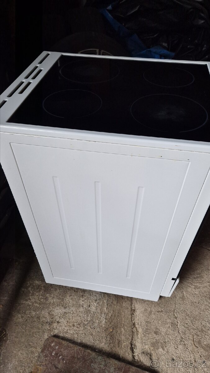 ZACHVALÝ sporák MORA - 8