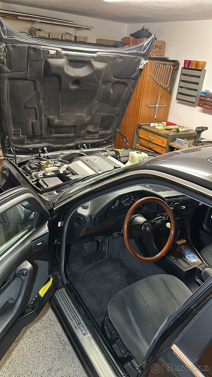BMW E34 530i - 8
