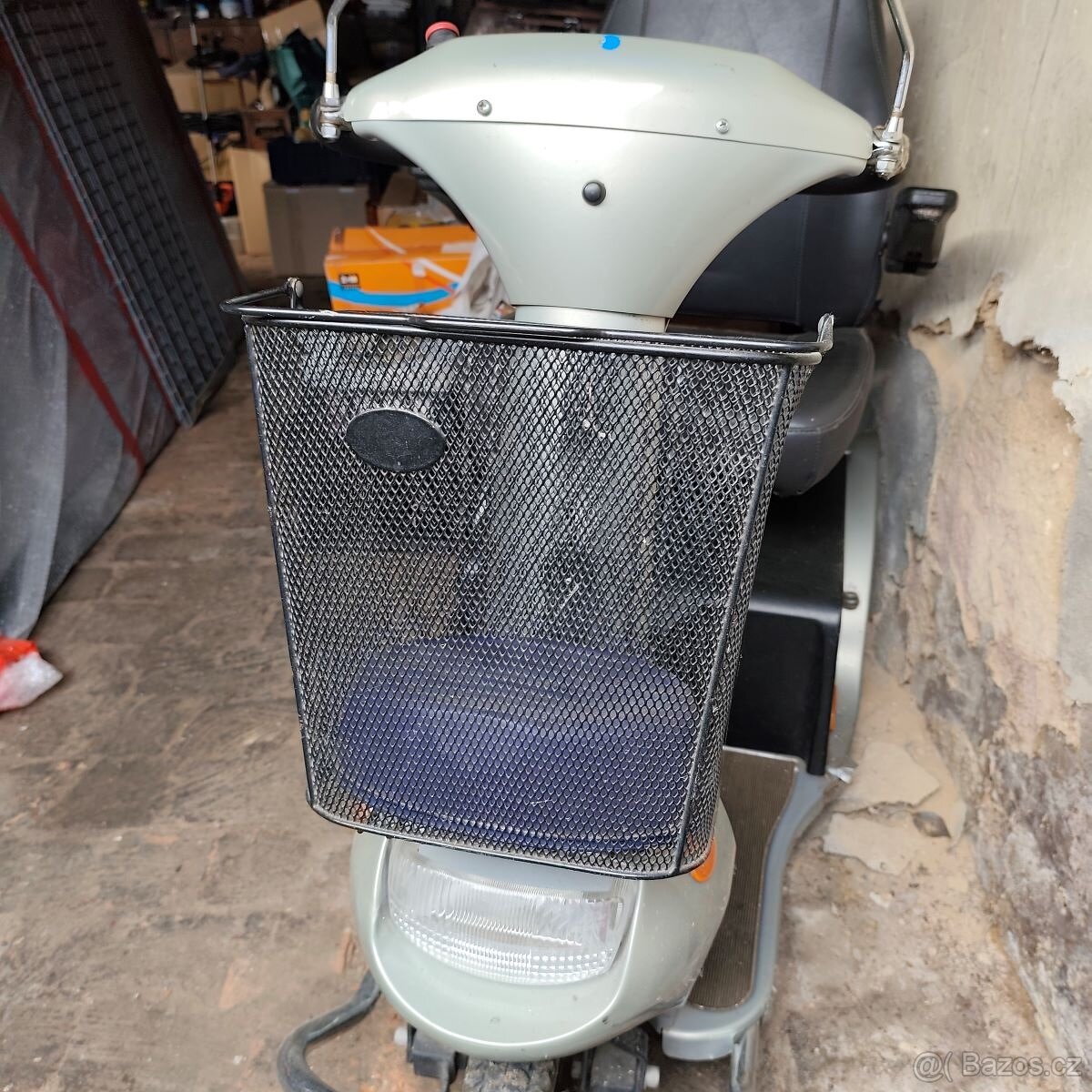 Elektrický skútr Comfort Solo TS120 vozík pro invalidy a sen - 8