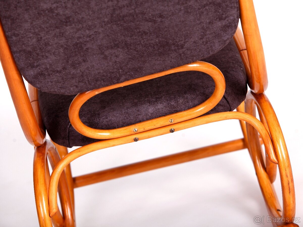 Houpací křeslo TON v krásném bytovém stavu. - 8