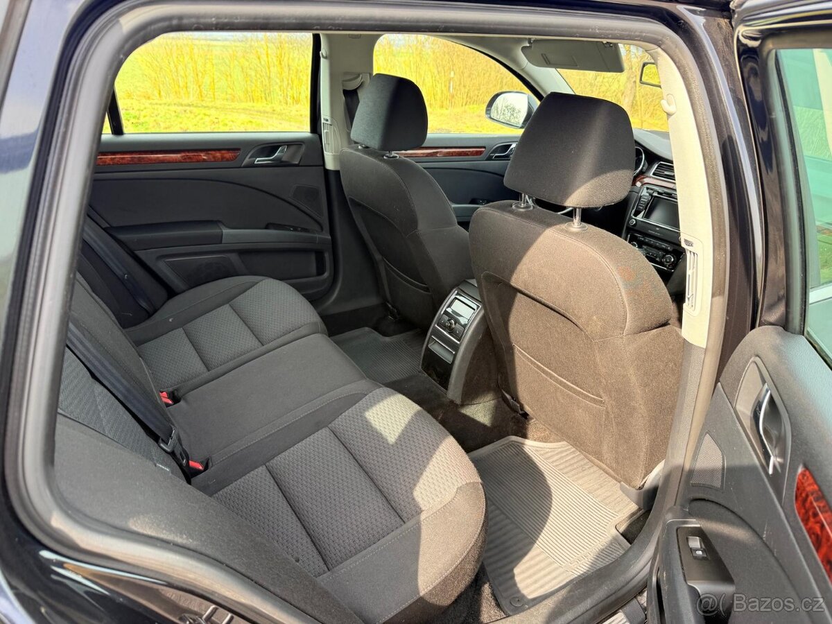 Škoda Superb 2.0TDi DSG CZ - 8