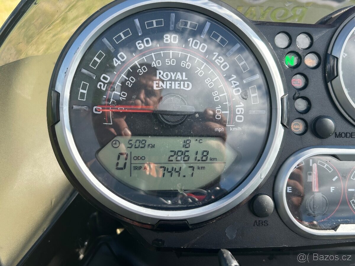 Royal Enfield Himalayan 2022 - 8