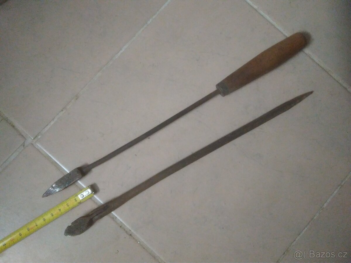 šroub stavěcí - 8