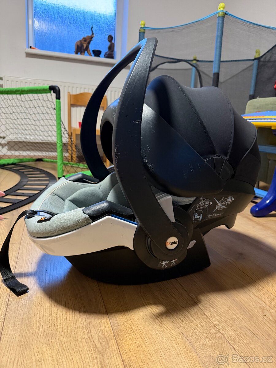 Kočárek Stokke Trailz - 8