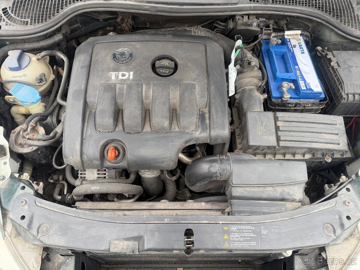 Škoda Octavia II 2,0tdi - 8