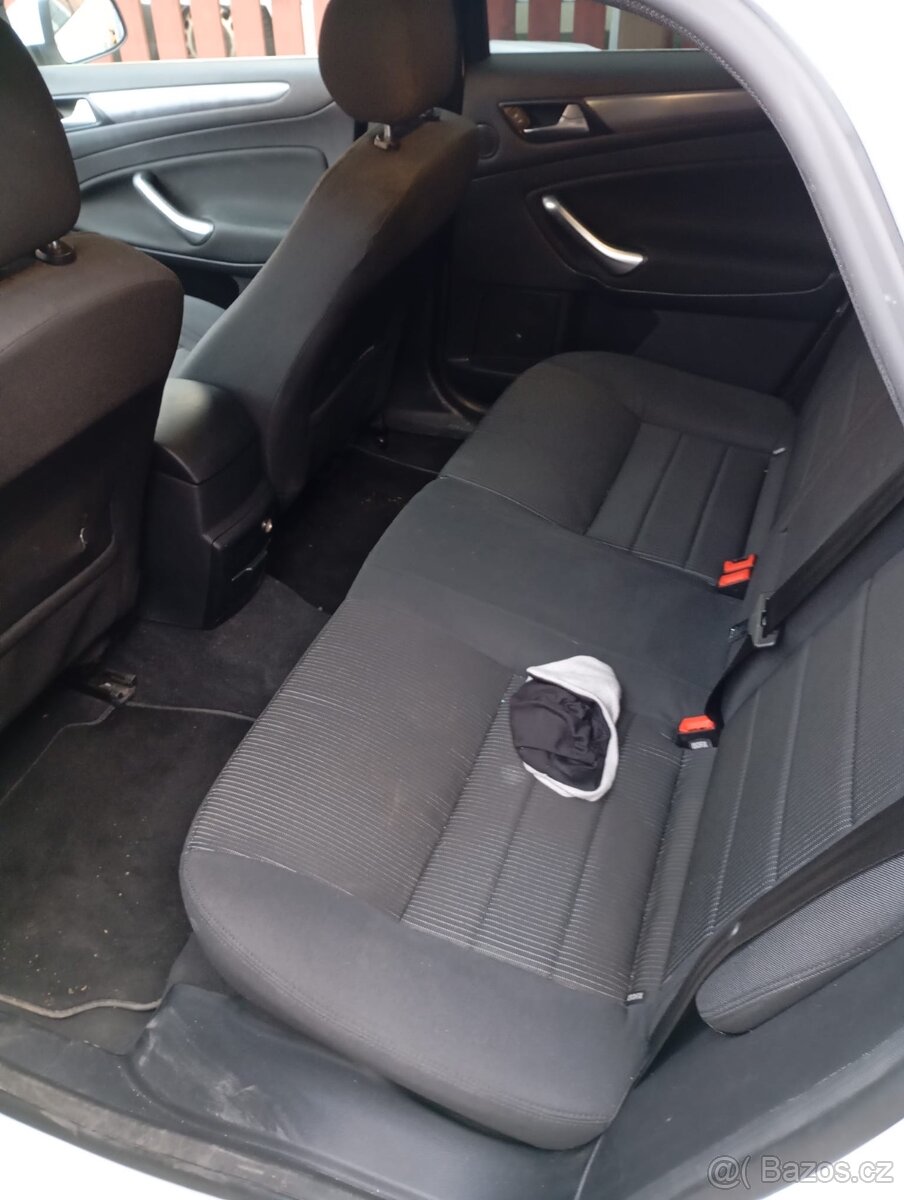 Ford Mondeo mk4 - 8