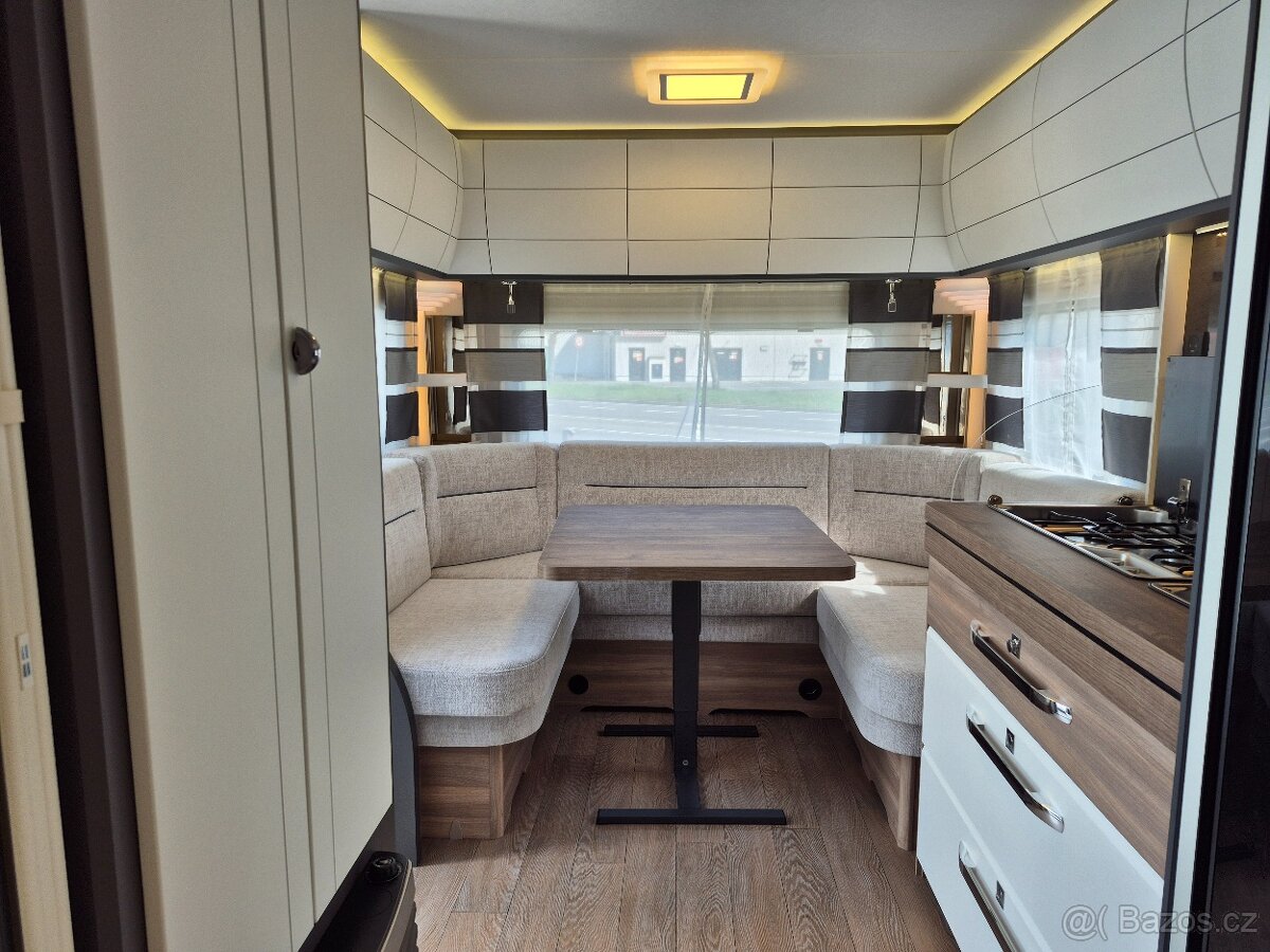 Nový obytný přívěs Hobby Excellent Edition 460 UFe - 8