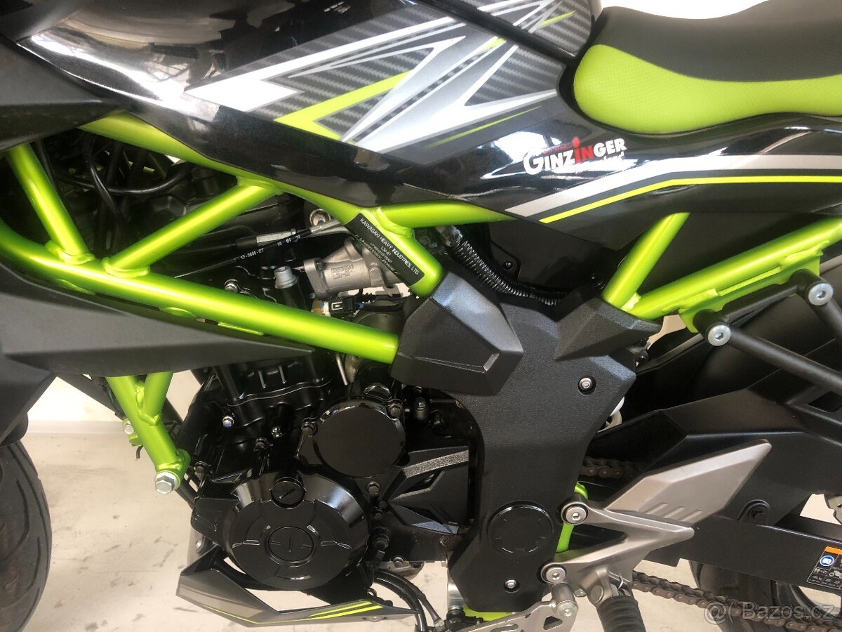 Kawasaki Z125 ABS - 8