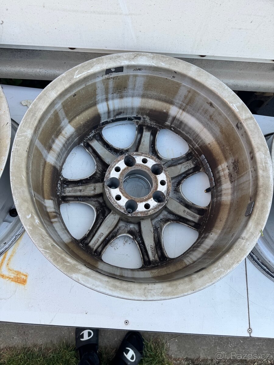 Elektrony Mercedes Benz - 8