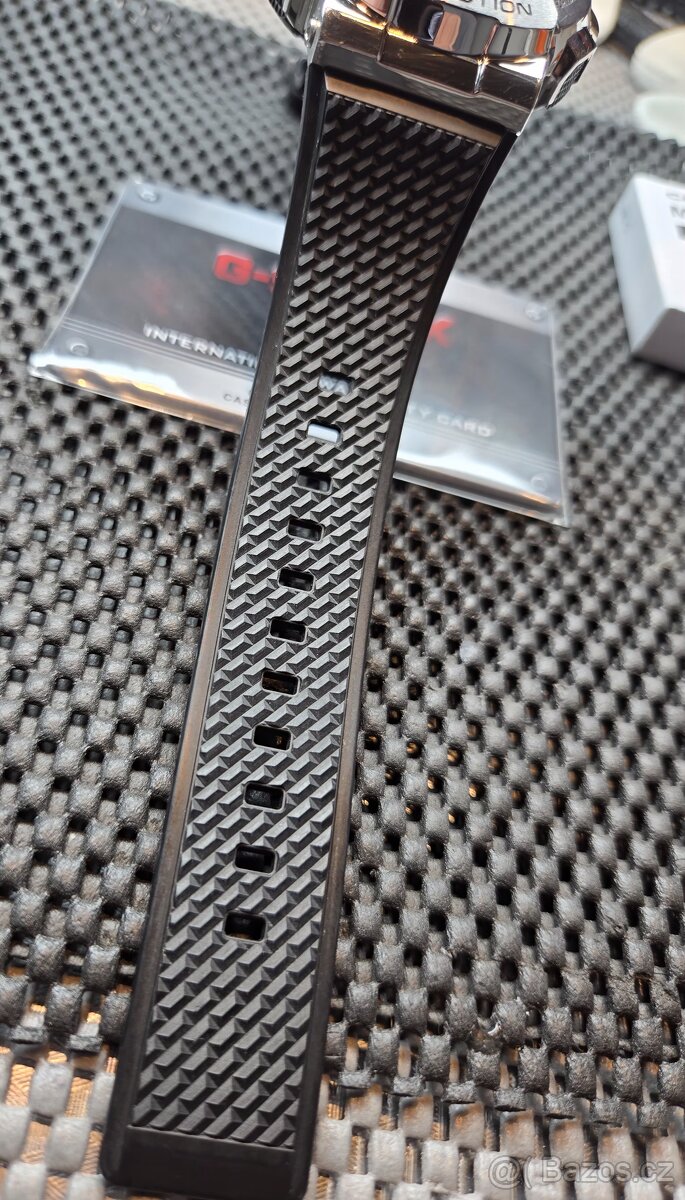 Casio G-Shock GM-110-1AER - 8