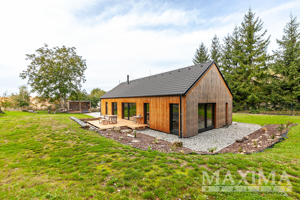 Dům 4+kk o ploše 115 m2 - Chlum, Chlum - 8