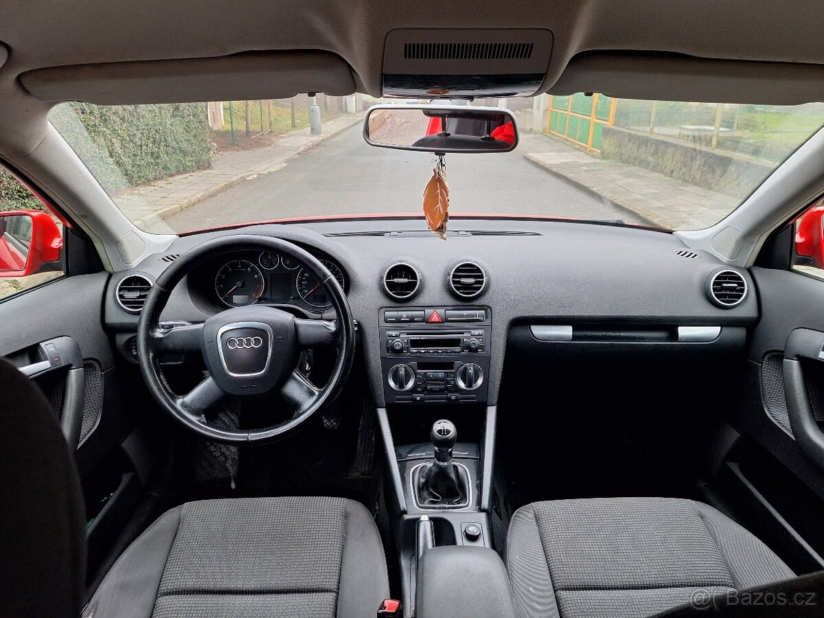 Audi a3 sportback 1.6mpi 75kw - 8