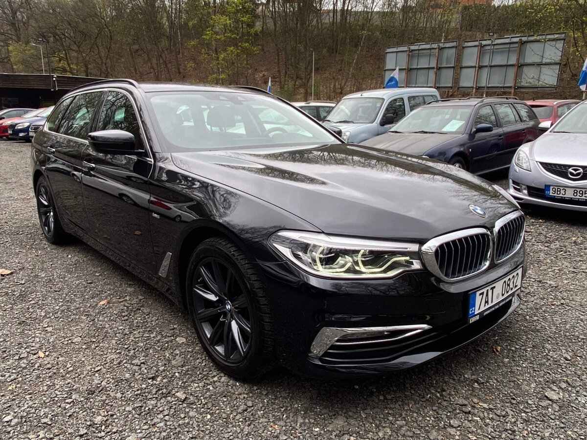 BMW 520d xDrive Touring LuxuryLine 2018 122tkm 4x4 klima ČR - 8