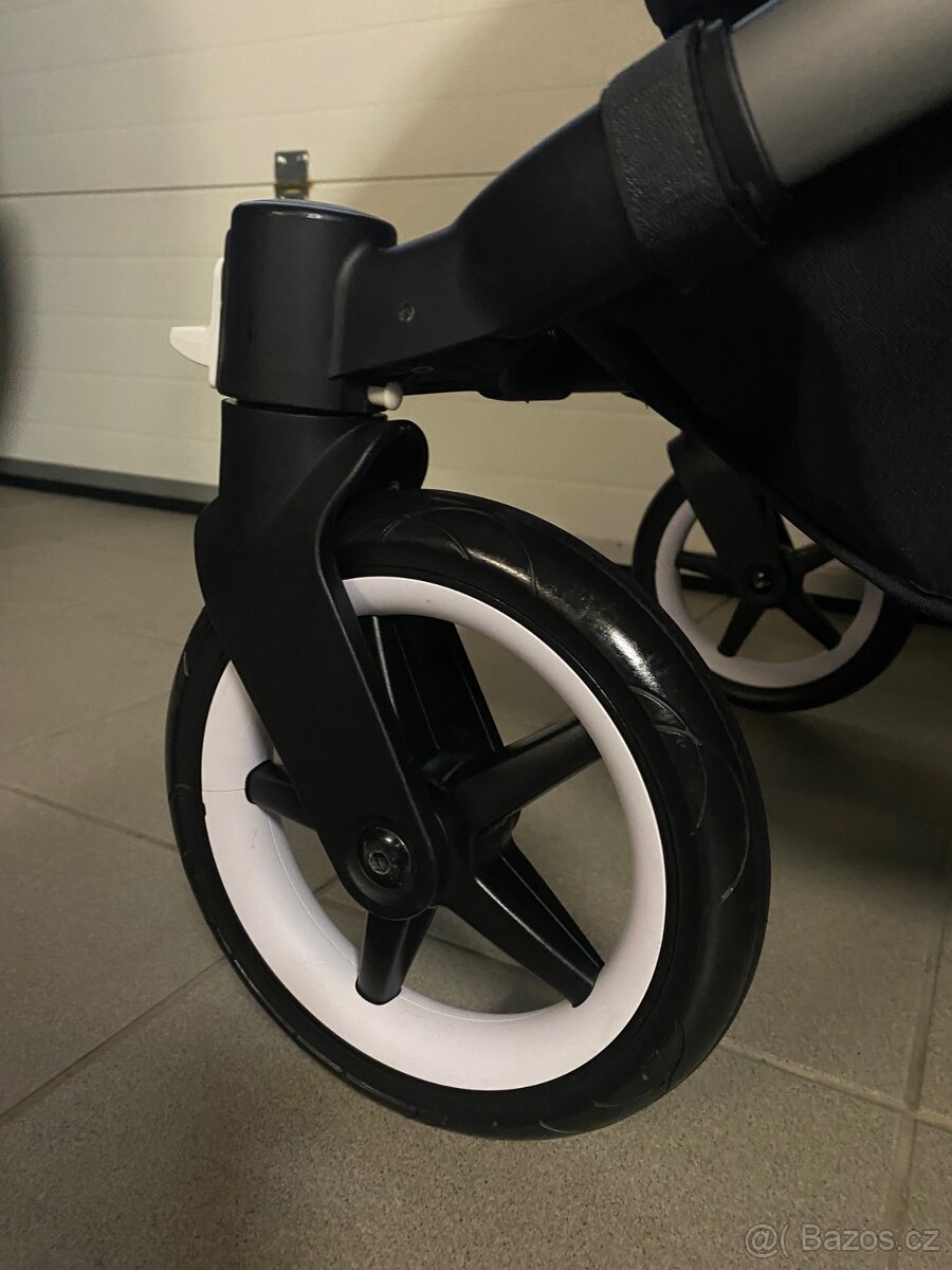 Novy model Bugaboo Donkey 5 TWIN - 8