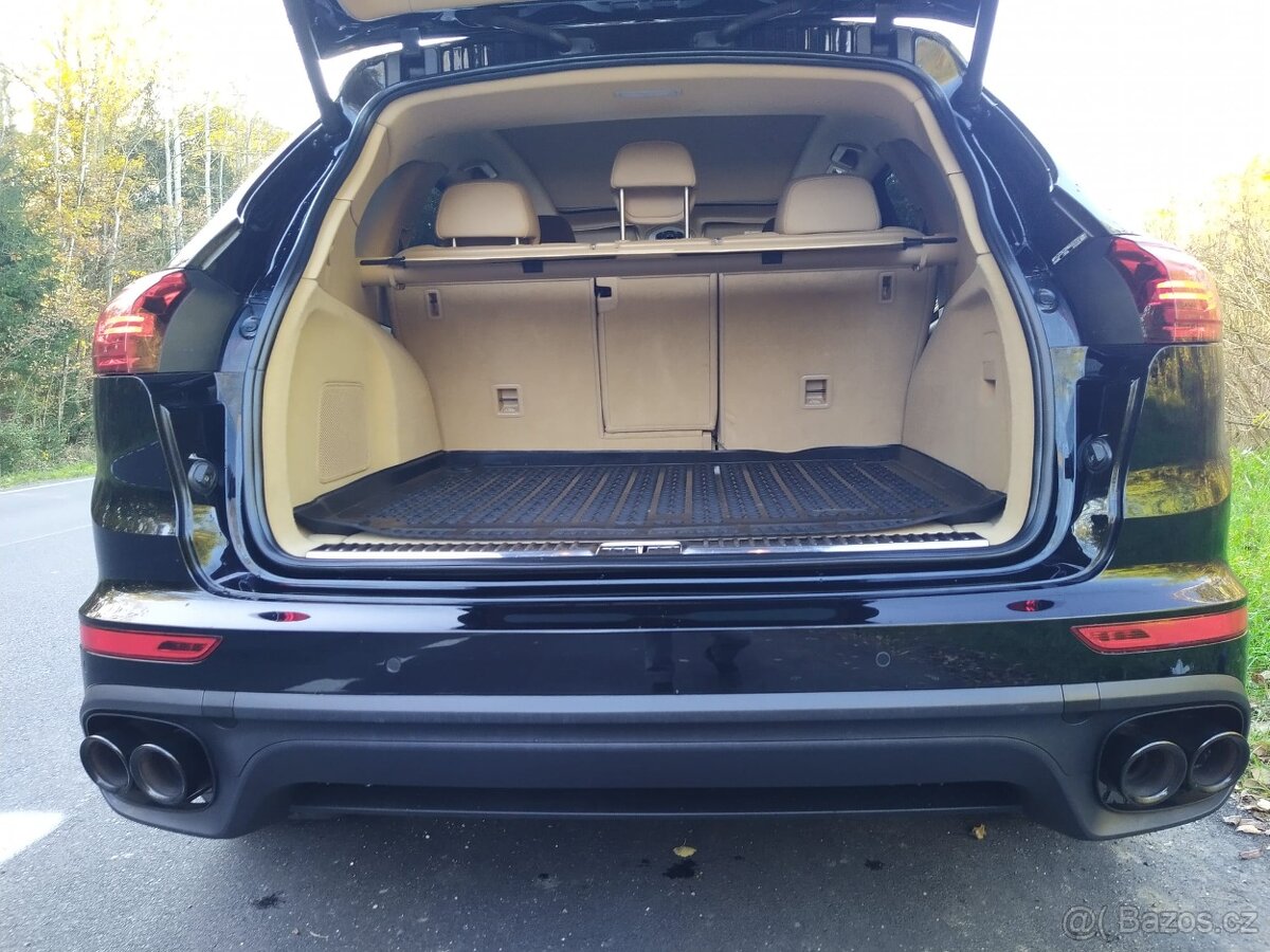 Porsche Cayenne Diesel Platinum Edition - 8