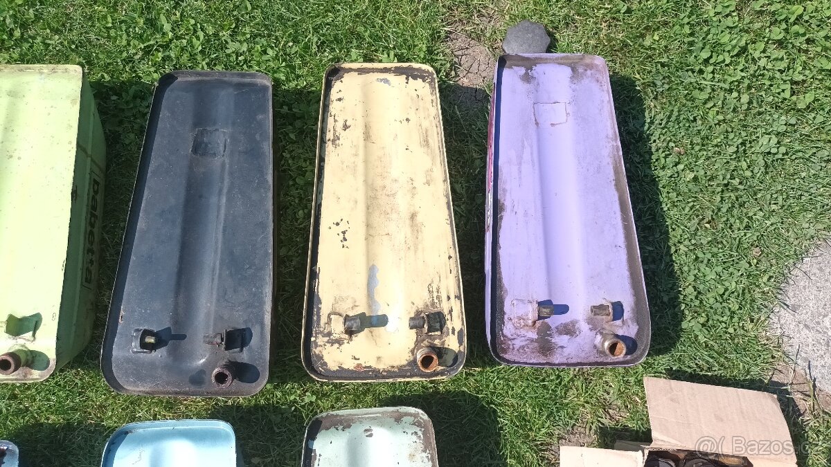 Babetta 210 - nádrž různé barvy - 8