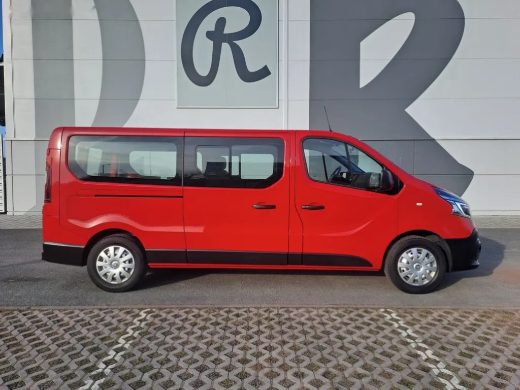 Renault Trafic, 2.0DCI L2 6.MÍSTNÉ DPH PERFEKT 1 - 8