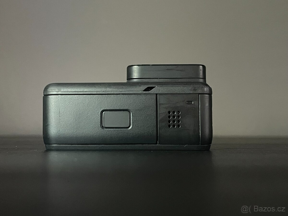 GoPro HERO7 Black + sada Rollei - 8