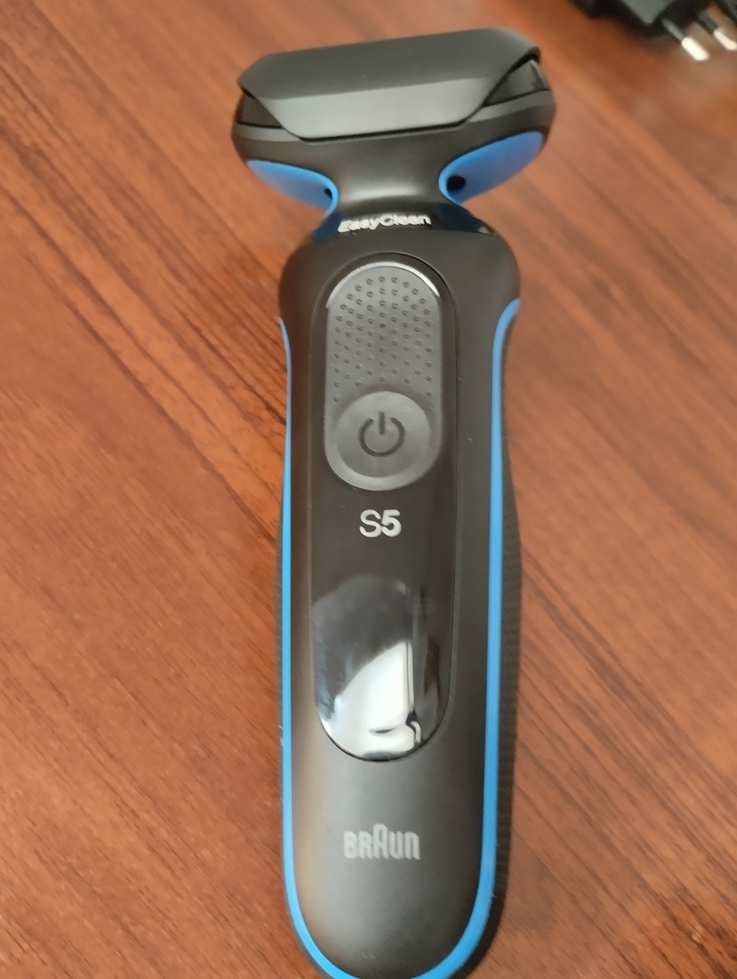 Holicí strojek Braun - 8