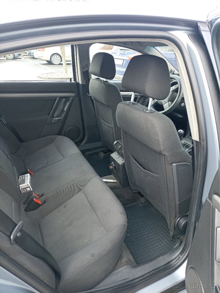 Opel Vectra C GTS 1.9 CDTI 110kw - 8