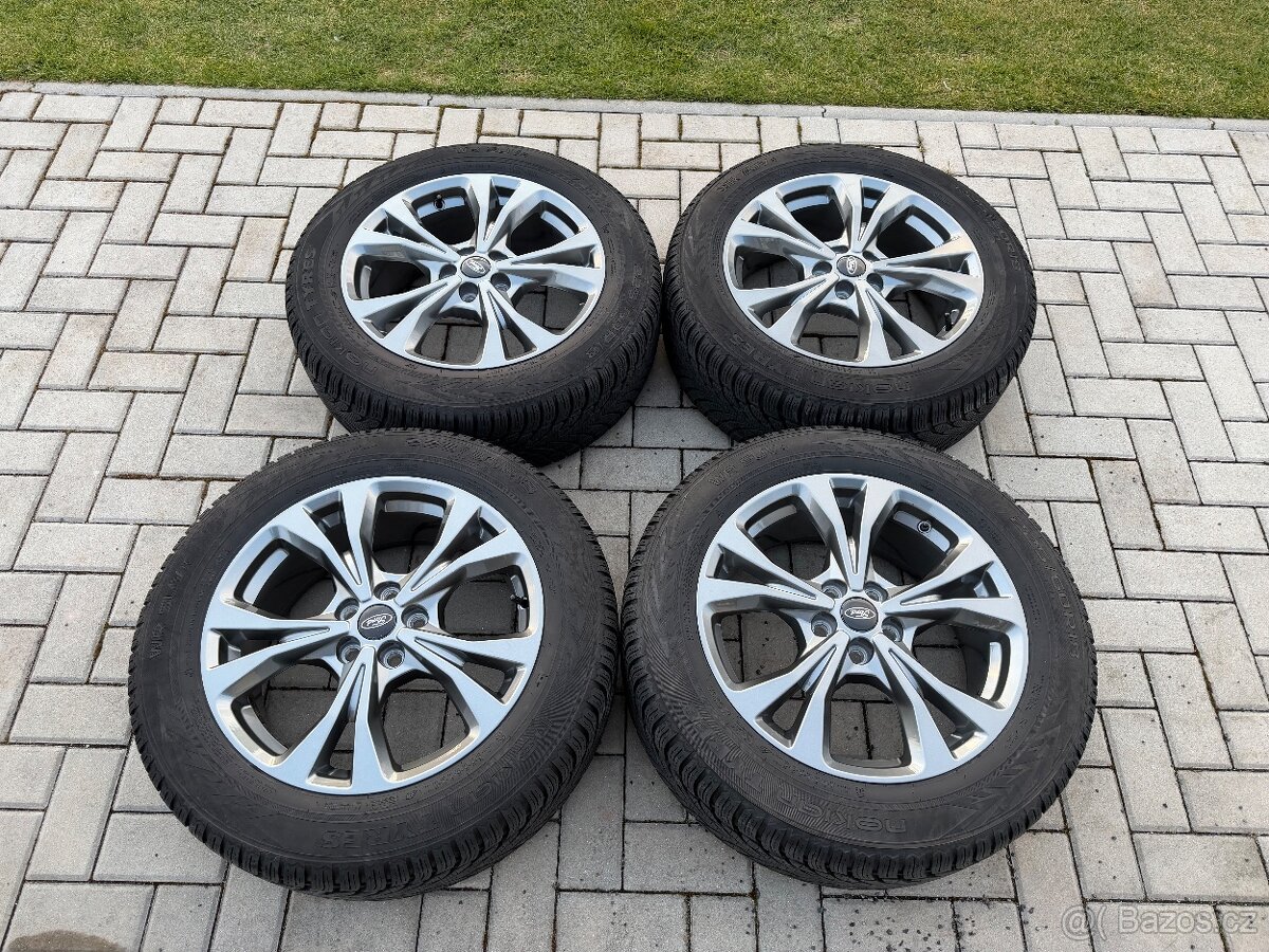 Ford Kuga phev st-line 70tis.km - 8