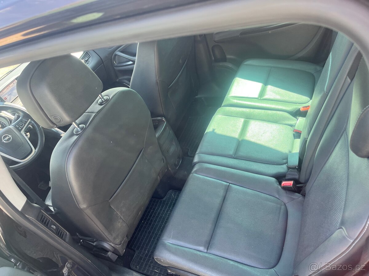 Opel Zafira tourer - 8