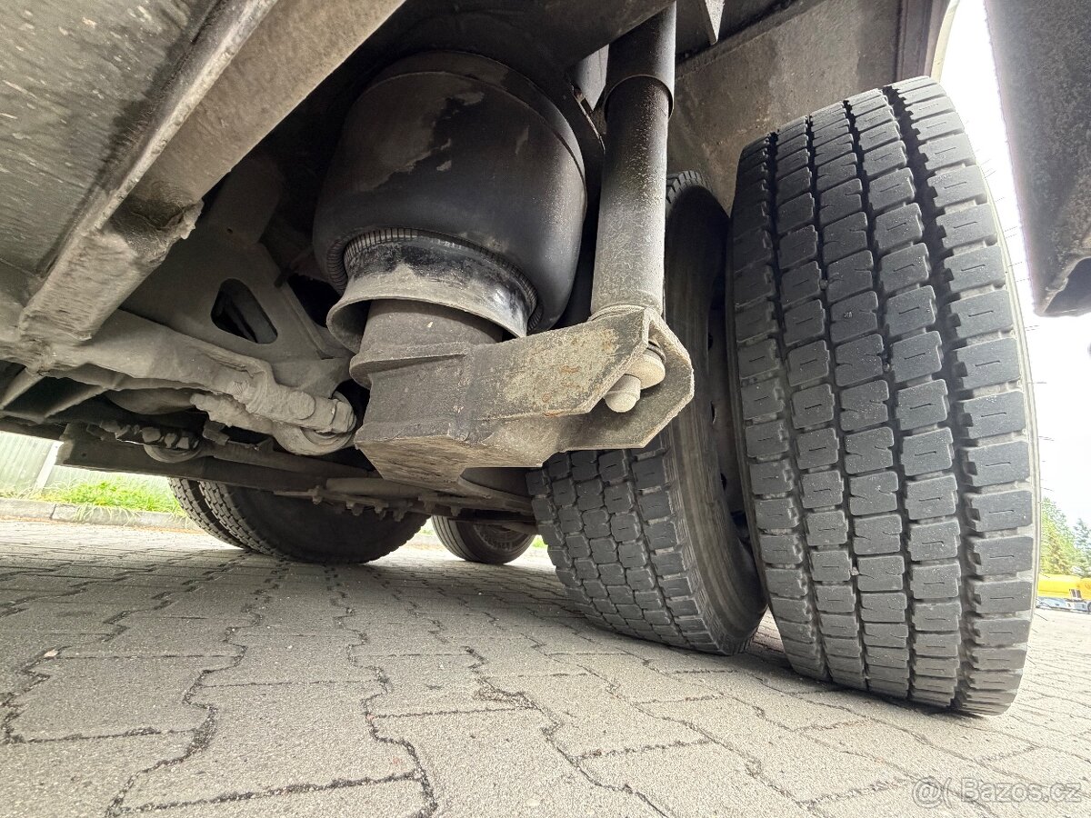 65míst, Setra 417 GT-HD - 8
