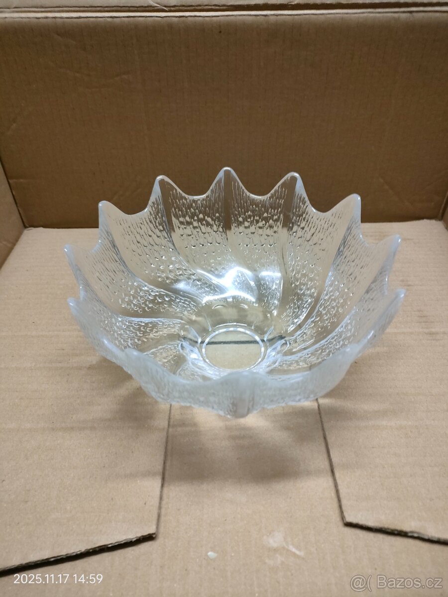 Skleněná mísa - 8