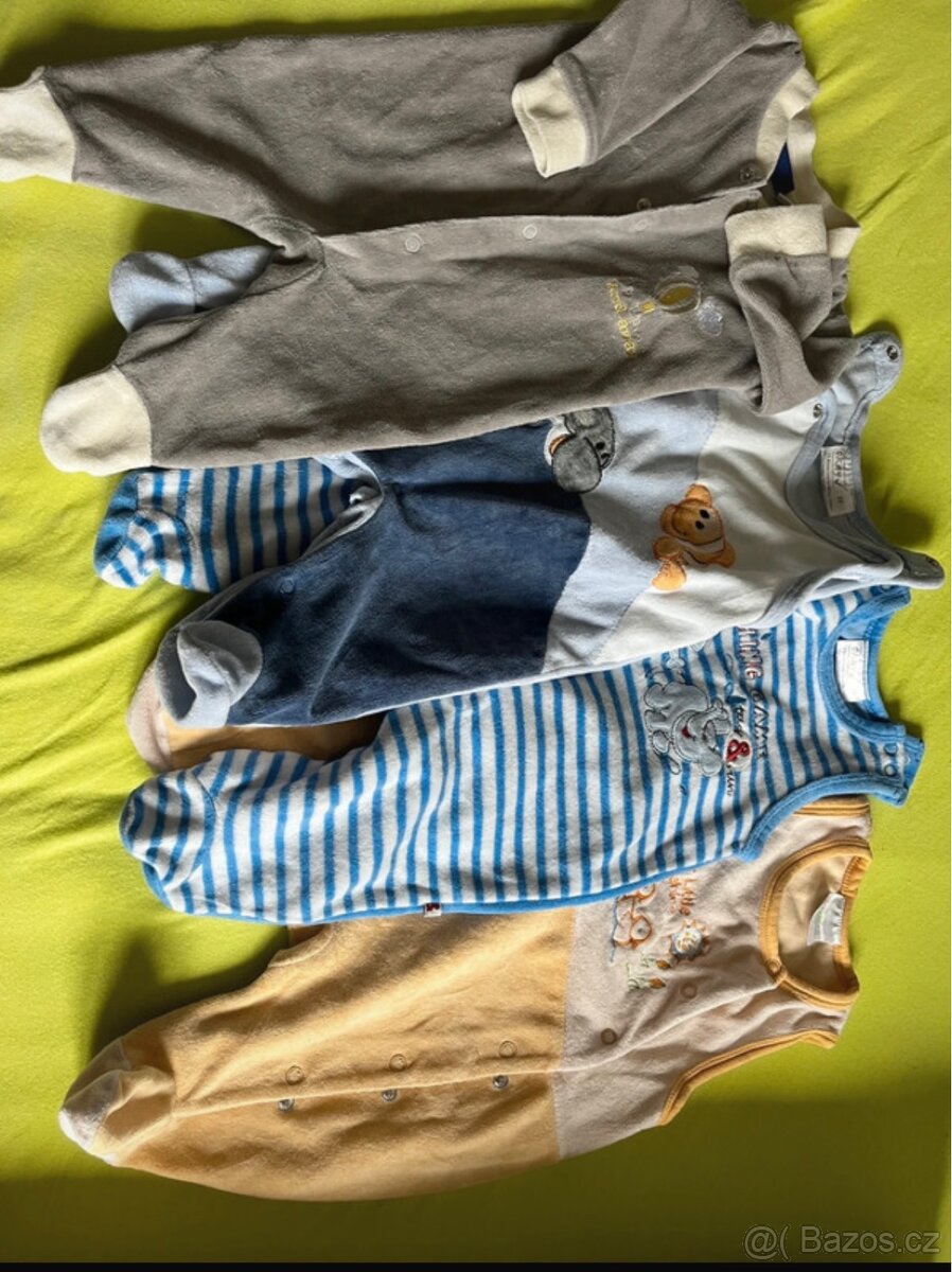 Mix oblečení pro miminko 0-3 měsíce - 8