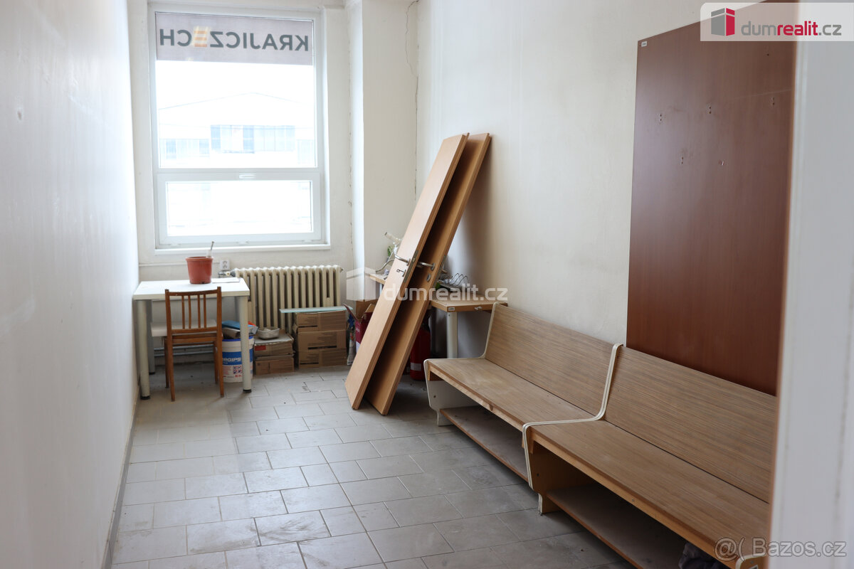 Pronájem administrativní budovy Olomouc - 8