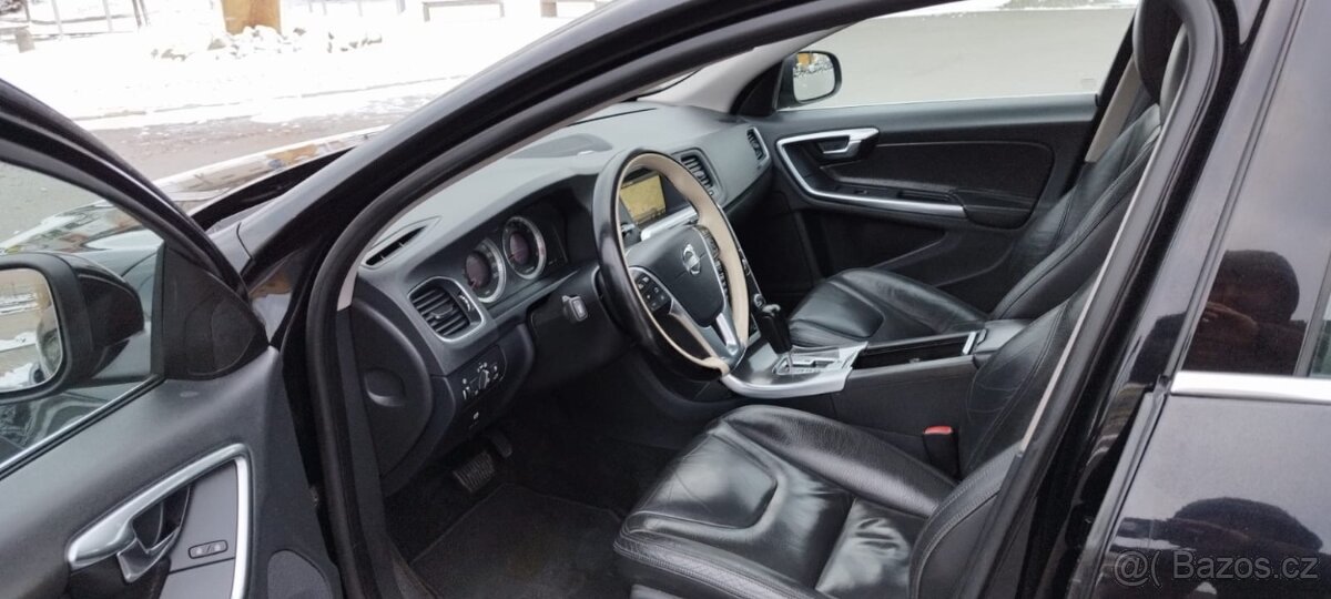 Volvo S60 AWD T6 3.0 turbo - 8