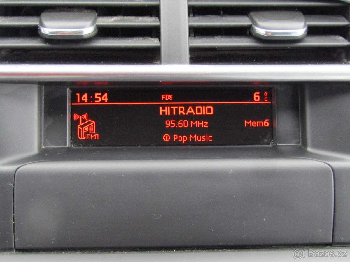 Citroën C4 1.4i , 70 kW benzín, 2011 - 8