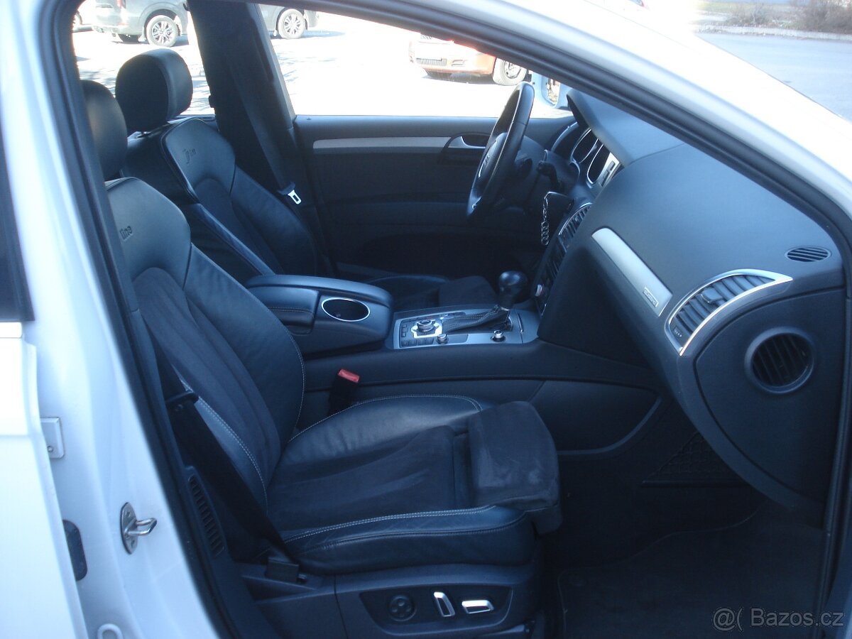 Audi Q7 3.0 TDi S-LINE ČR 1. MAJ - 8