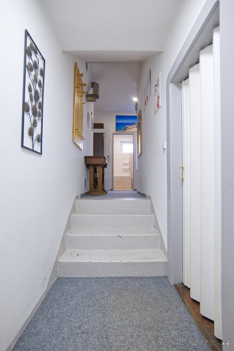 Prodám dům 6+1 - 8