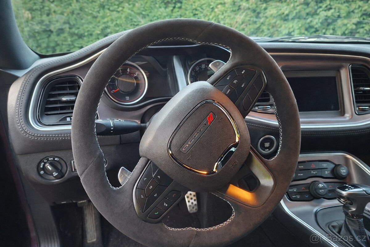 Dodge Challenger V8 5.7 2021 - 8