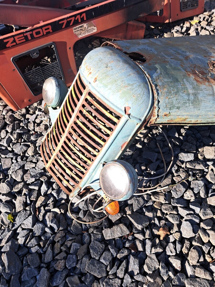 Traktor škoda 30 - 8