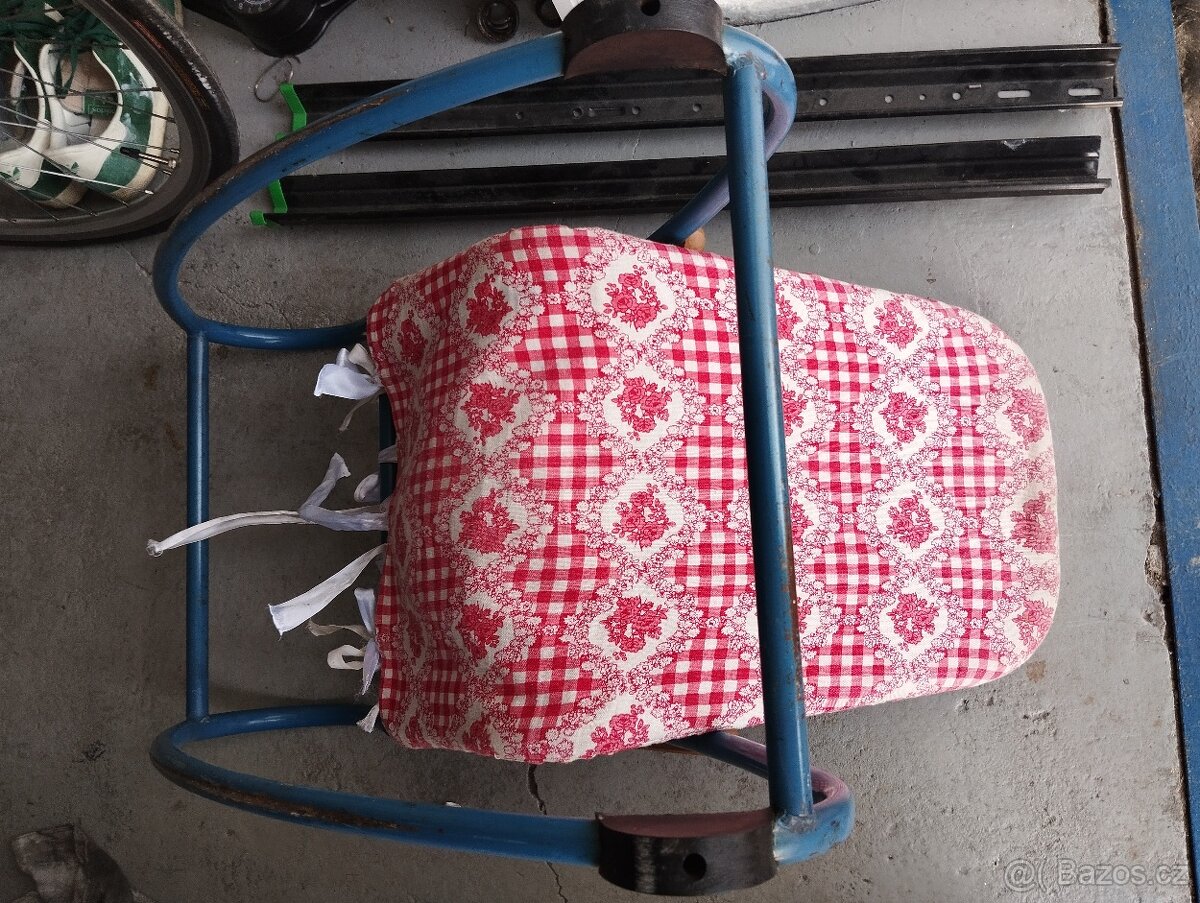 Houpací křeslo dětské funkcionalismus - 8