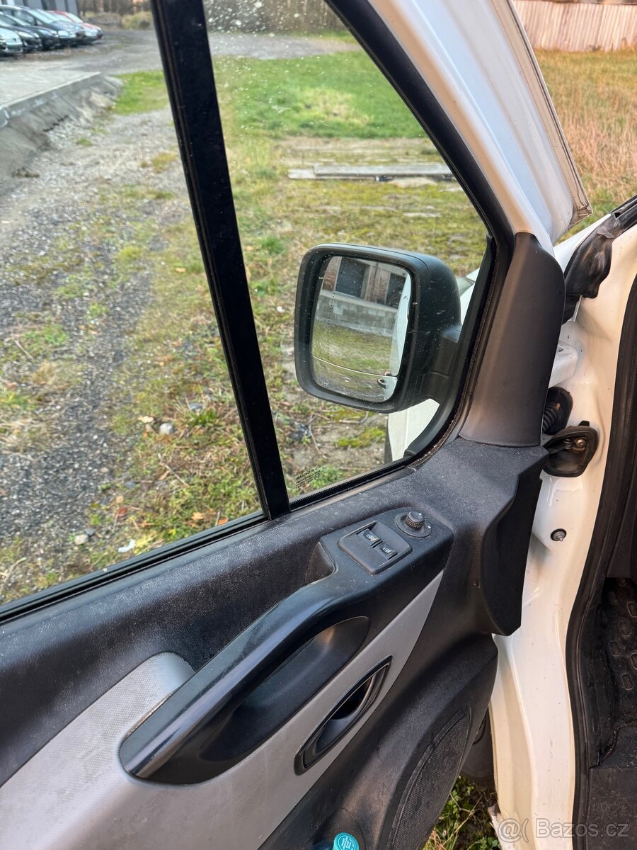 Renault Trafic L2H1 1,6 tdci 92kw, r.v. 2019, klepe motor - 8