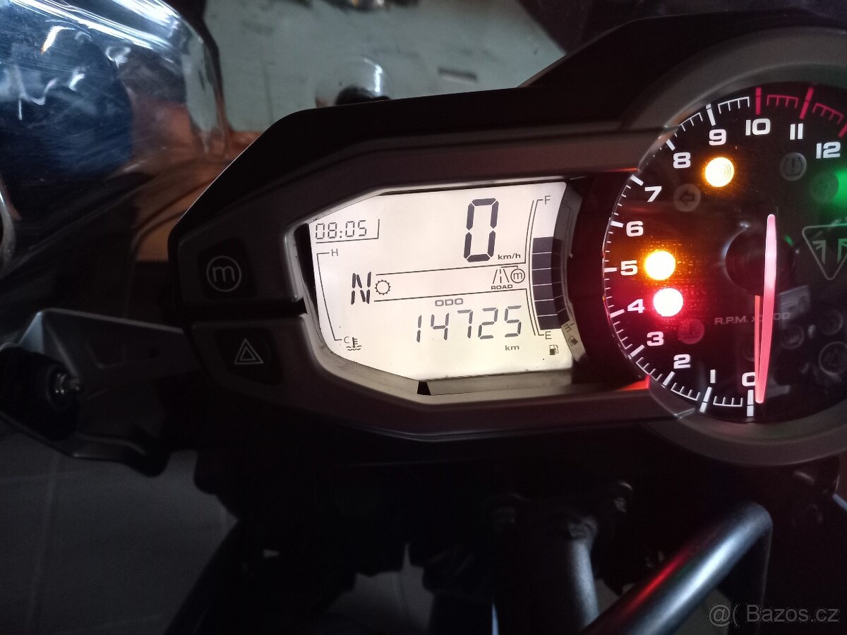 Triumph Tiger XCX 800 low - 8