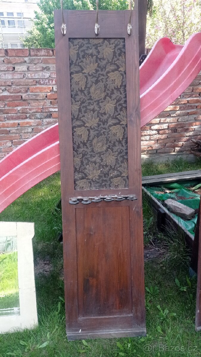 Starožitný nábytek - 8